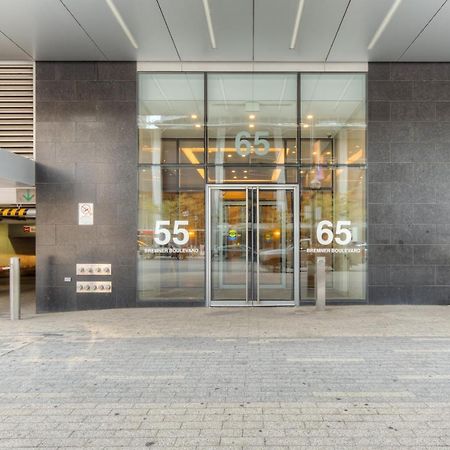 Stylish Newly Furnished Condo With Beautiful Lake View Toronto Esterno foto