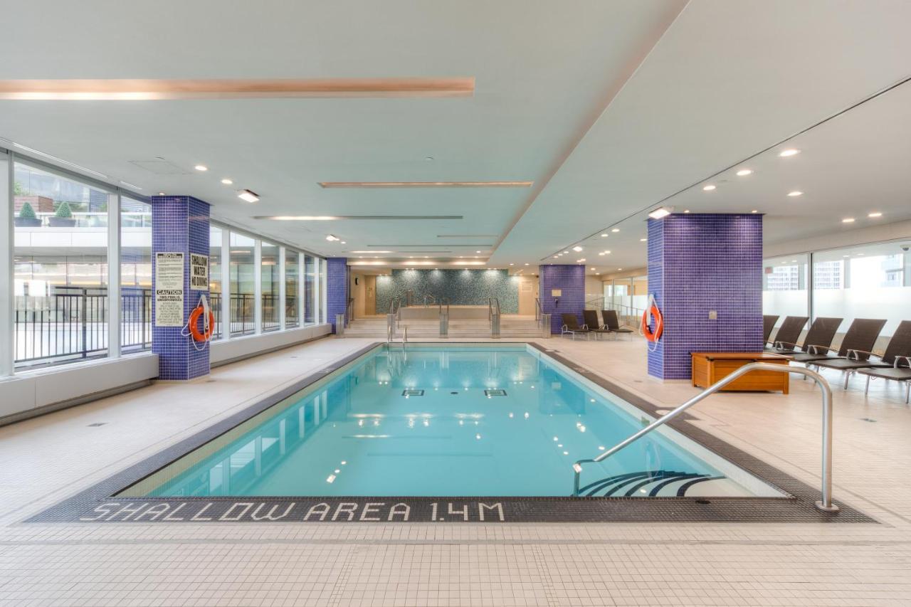 Stylish Newly Furnished Condo With Beautiful Lake View Toronto Esterno foto